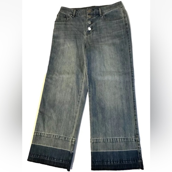 Chico's Women’s Size 0 US 4 Wide Leg Crop Exposed Button Fly Raw Hem Denim Jeans - Picture 1 of 11